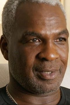 Charles Oakley interpreta Charles Oakley