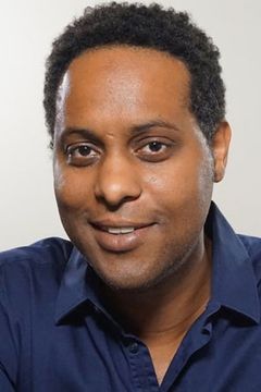 Korey Coleman interpreta Radio operator