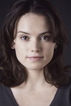 Daisy Ridley interpreta Cottontail Rabbit (voice)