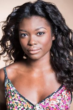 Ebonée Noel interpreta Kristen Chazal