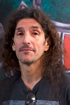 Frank Bello interpreta Anthrax