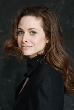 Ellenie Salvo González interpreta Beatrice Morée