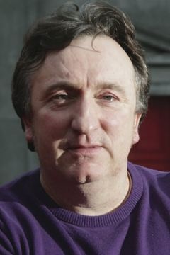 Gary Lydon interpreta Squad Youth #1