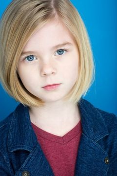 Noelle E. Parker interpreta Young Bailey
