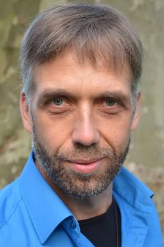 Harald Polzin interpreta Wächter