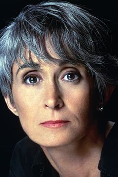 Twyla Tharp interpreta The Priestess (uncredited)