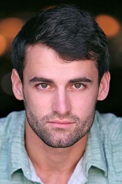Ben Aycrigg interpreta Craig
