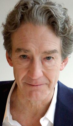 Guy Paul interpreta Auror 2