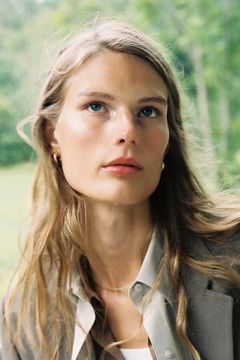 Anya Stenberg interpreta Ingrid