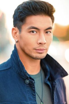 Yoshi Sudarso interpreta David