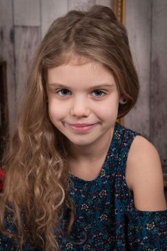 Janyève Denoncourt interpreta Joanie 17 months