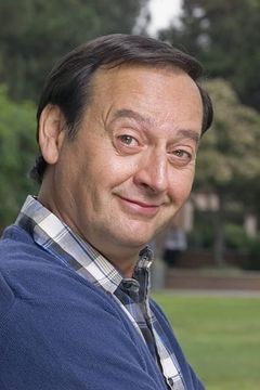 Joe Flaherty interpreta Pilot