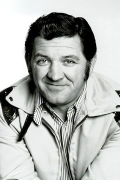 George Lindsey interpreta Trigger (voice)