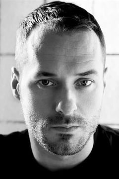 Declan Bennett interpreta Irish Singer