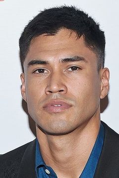 Martin Sensmeier interpreta Red Harvest