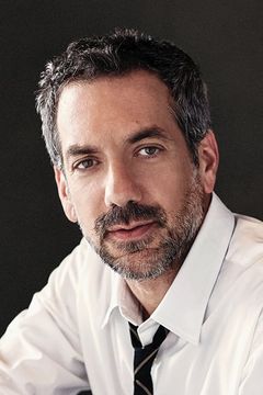 Todd Phillips interpreta Barry