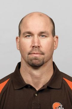 Jeff Uhlenhake interpreta Miami Dolphin