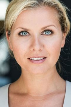 Jessica Boehrs interpreta Jana Schneider