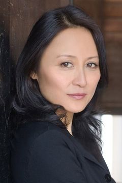 Janet Lo interpreta Jai Wen