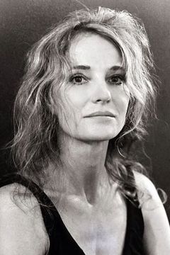 Lia Bugnar interpreta Young Vivian's Mother