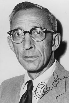 Charles Lane interpreta Jack Bailey