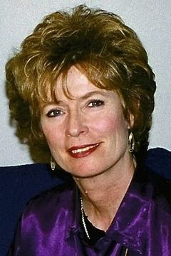 Linda Lee Cadwell interpreta Self