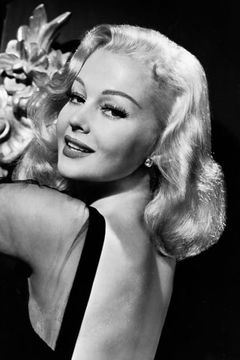 Greta Thyssen interpreta Cover Girl (uncredited)