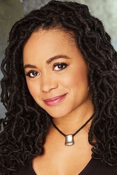 Valarie Rae Miller interpreta Amy Brandt