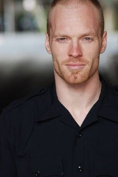 Demian Boergadine interpreta Epilogue Dancer