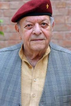 Masood Akhtar interpreta Anwar