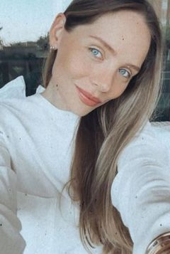 Victoria Larchenko interpreta Luisa Forlei
