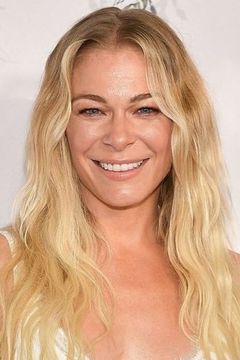 LeAnn Rimes interpreta Meg Galligan
