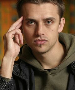 Eric Uys interpreta Ukrainian Mobster