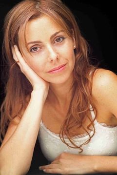 Sofia Grilo interpreta Jeanne Loyson