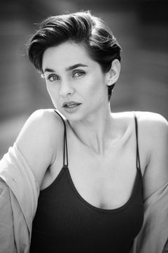 Sianad Gregory interpreta Chloe