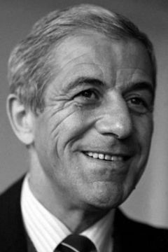 Zbigniew Zapasiewicz interpreta Priest Jutkiewicz