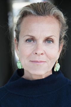 Andrea L'Arronge interpreta Gräfin Schönberg