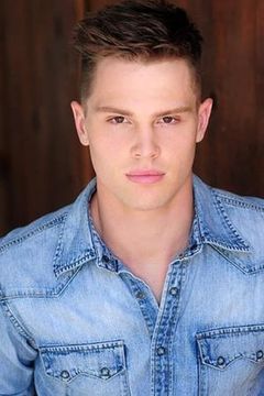 Austin Fryberger interpreta Coug