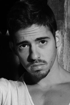 Elías Viñoles interpreta Dante