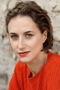Pia Micaela Barucki interpreta Nell