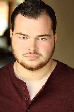 Derek Sulek interpreta College Student (uncredited)