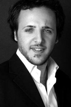 Romain Lancry interpreta M. Darmet