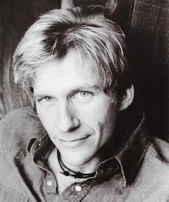 John Cantwell interpreta Maurice