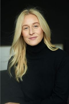 Mira Uszkureit interpreta Casting Jury