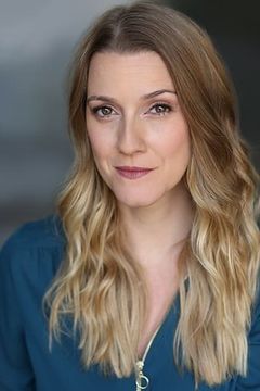 Alice Fearn interpreta Factory Woman 6