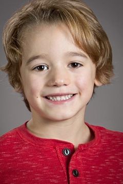 Jackson Blake interpreta Women's Son
