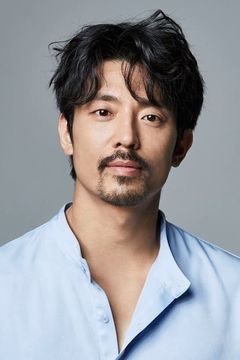 Kim Ju-hun interpreta Baseball team manager