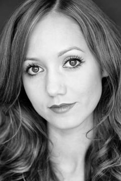 Ashley Shaw interpreta Rialto Dancer