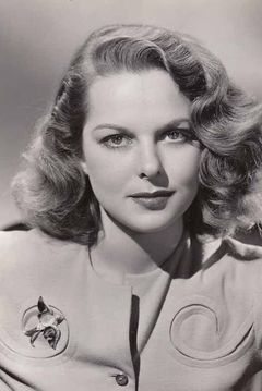 Jane Randolph interpreta Alice Moore
