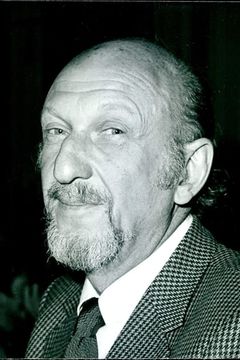 Irvin Kershner interpreta Zebedee